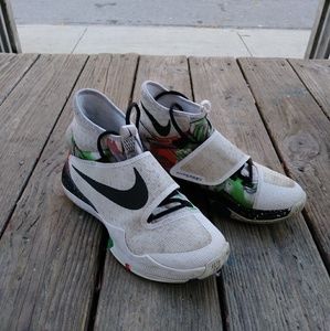 Nike limited edition Hyper Rev 2015 zoom